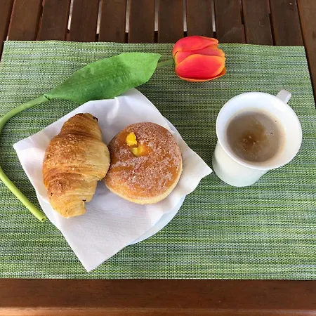 Ca Lubella بيت للعطل *